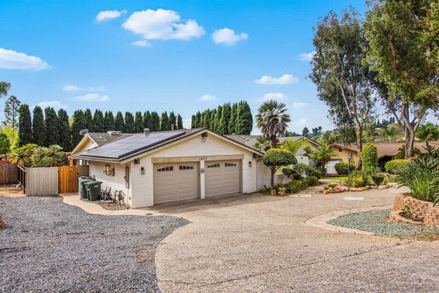 1673 Hidden Mesa Rd, El Cajon, CA 92019