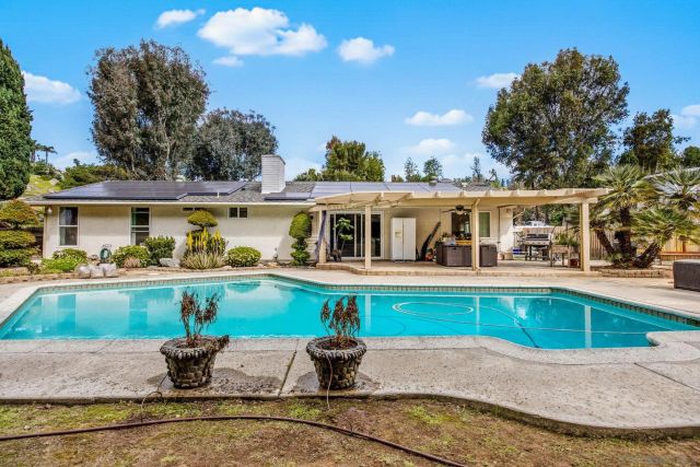 1673 Hidden Mesa Rd, El Cajon, CA 92019