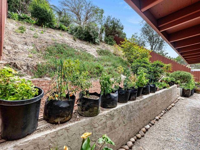 4123 Bonita Drive, Oceanside, CA 92056