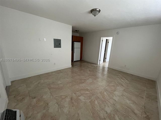1085 SW 37th Ave 12, Miami, FL 33135