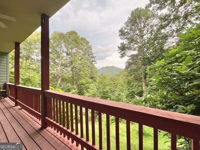 700 Prime Hill Drive, Clayton, GA 30525