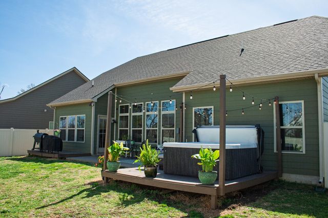 2808 Goose Creek Ln, Murfreesboro, TN 37128