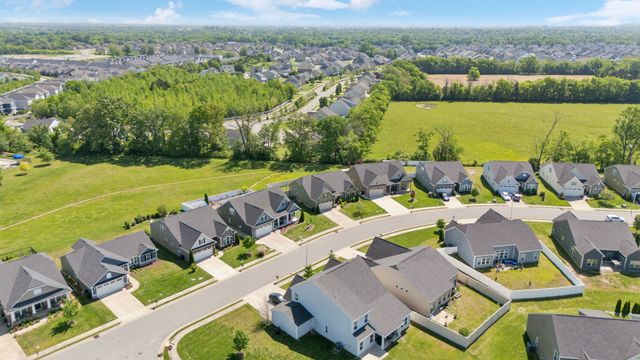 2808 Goose Creek Ln, Murfreesboro, TN 37128