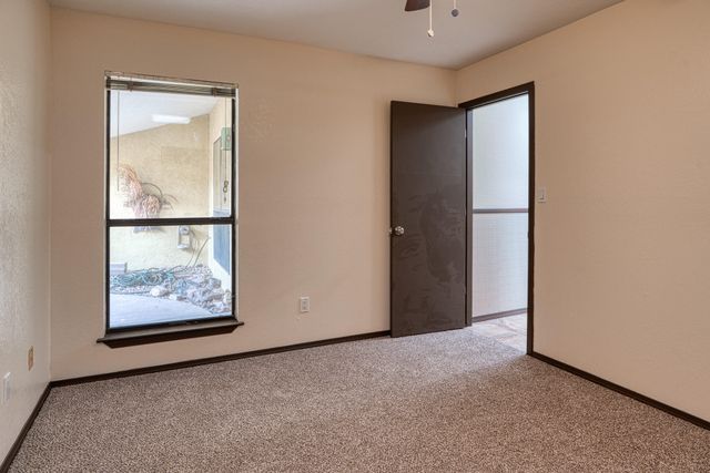 9 Pheasant Hill Drive NE, Albuquerque, NM 87111