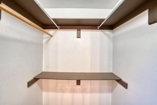 9 Pheasant Hill Drive NE, Albuquerque, NM 87111