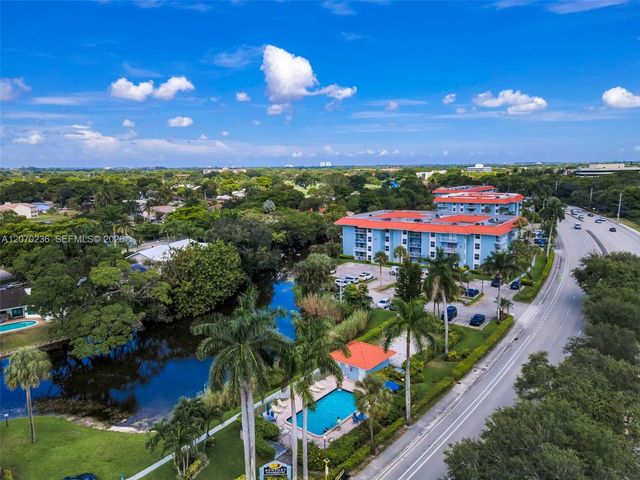 505 S Pine Island Road B207, Plantation, FL 33324