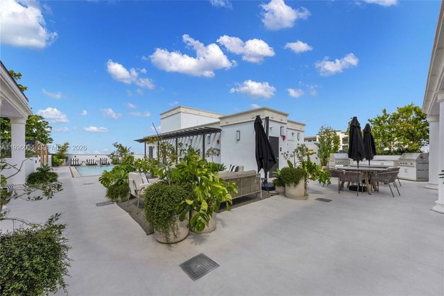 4220 Laguna St 803, Coral Gables, FL 33146