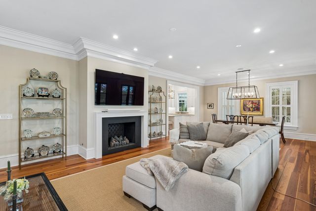 62 Fernandina Street, Mount Pleasant, SC 29464