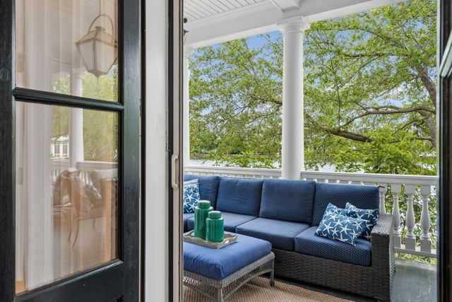 62 Fernandina Street, Mount Pleasant, SC 29464