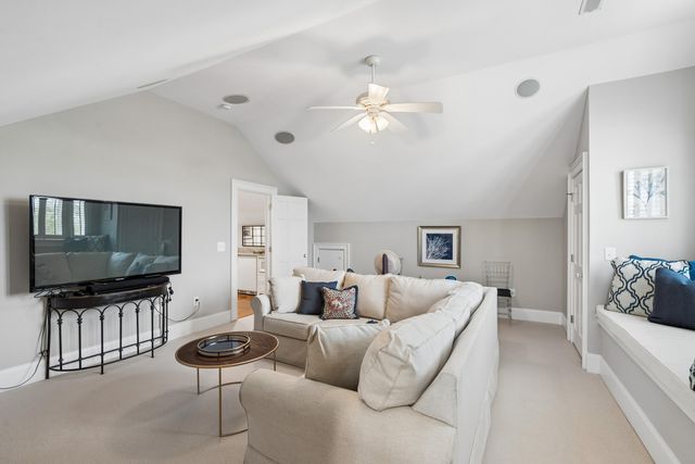 62 Fernandina Street, Mount Pleasant, SC 29464