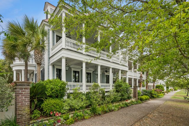 62 Fernandina Street, Mount Pleasant, SC 29464