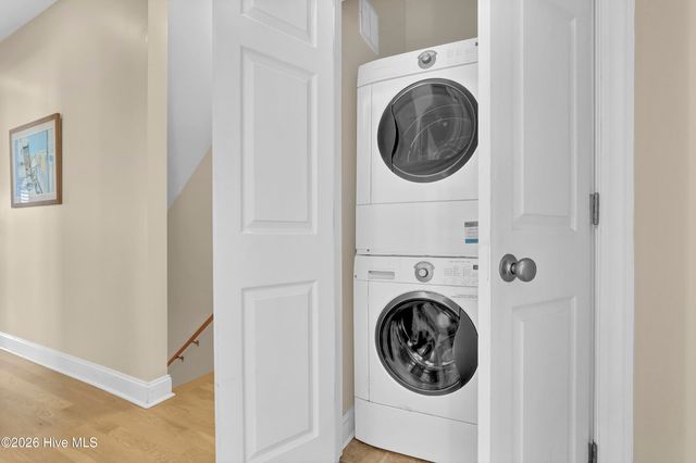 809 B Ocean Boulevard, Holly Ridge, NC 28445