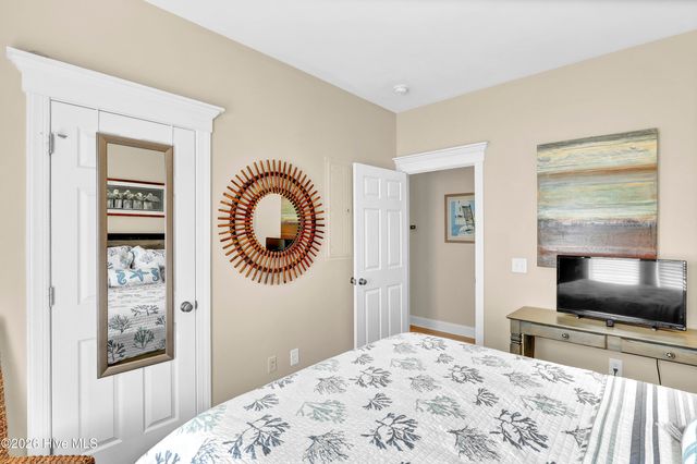 809 B Ocean Boulevard, Holly Ridge, NC 28445