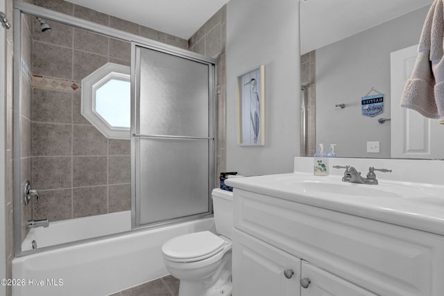 809 B Ocean Boulevard, Holly Ridge, NC 28445