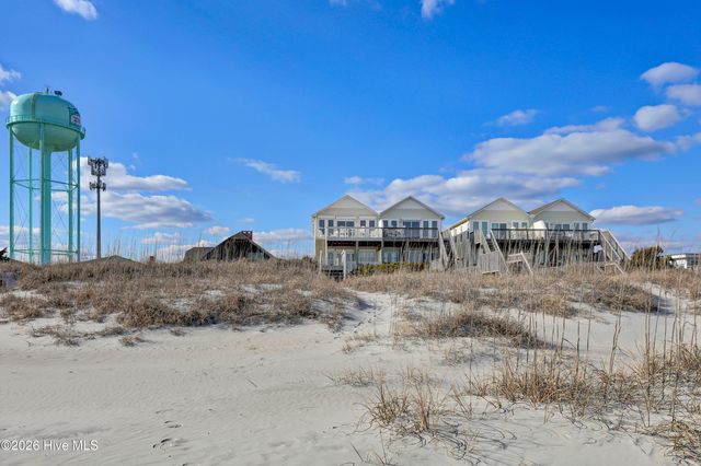 809 B Ocean Boulevard, Holly Ridge, NC 28445