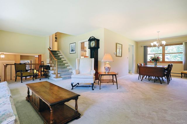 5542 Barberry Lane, Saginaw, MI 48603