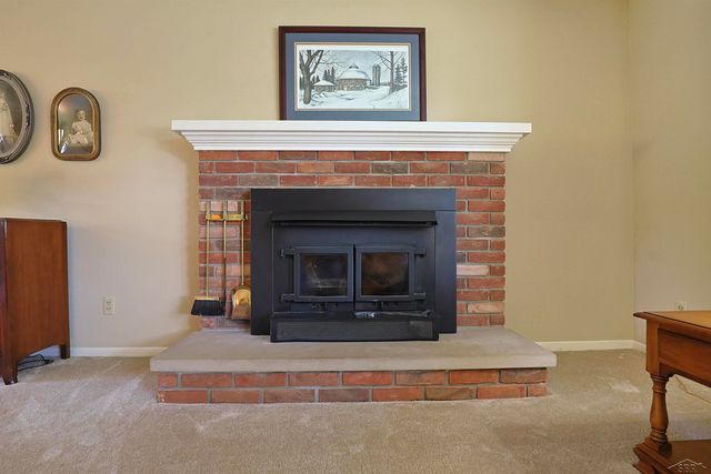 5542 Barberry Lane, Saginaw, MI 48603