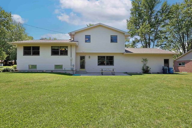 5542 Barberry Lane, Saginaw, MI 48603
