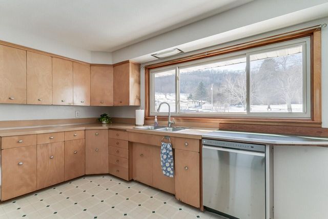 109 Hill STREET N, La Crescent, MN 55947