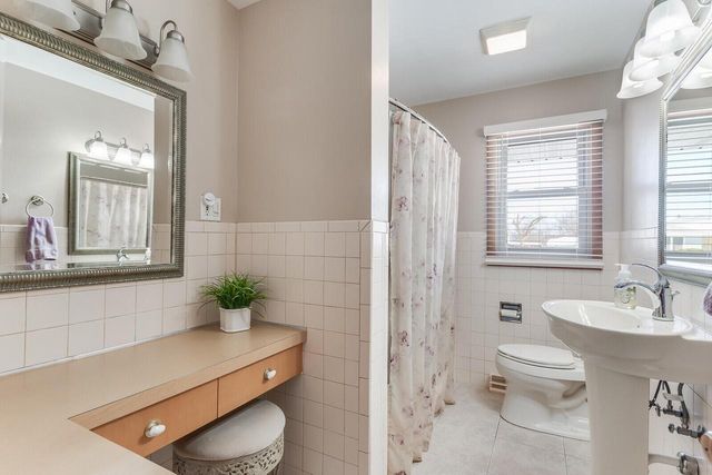 109 Hill STREET N, La Crescent, MN 55947