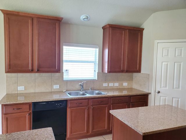 1219 Pecos Pass Drive, Richmond, TX 77406