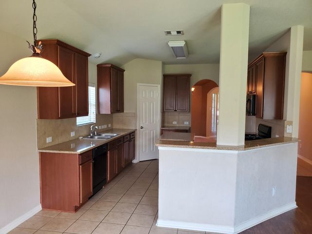 1219 Pecos Pass Drive, Richmond, TX 77406