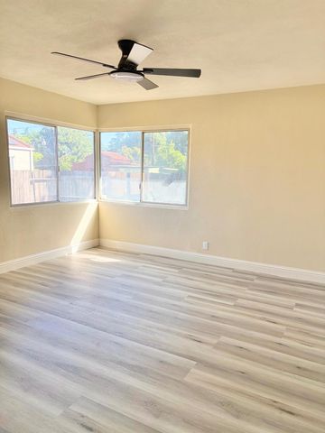 7936 Valencia Ave, Stockton, CA 95209