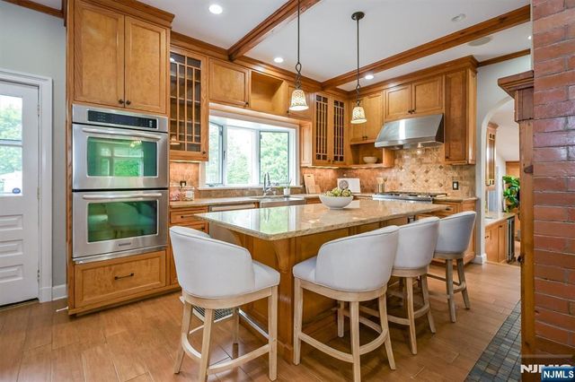 771 Valley Road, Montclair, NJ 07043