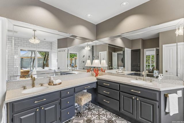 9250 Marymont Park, San Antonio, TX 78217
