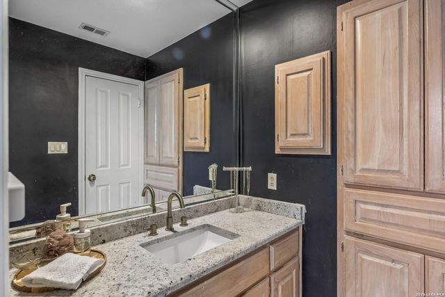 9250 Marymont Park, San Antonio, TX 78217