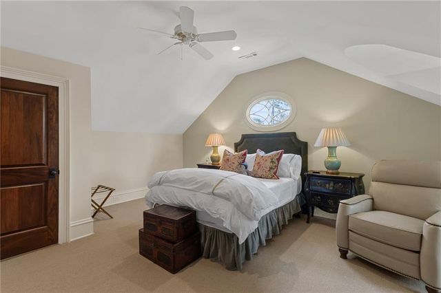70 W Brookhaven Drive NE, Atlanta, GA 30319