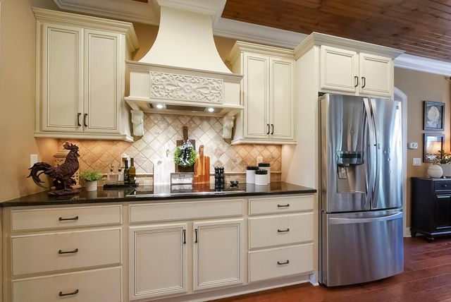 8127 Propeller Drive, Ooltewah, TN 37363