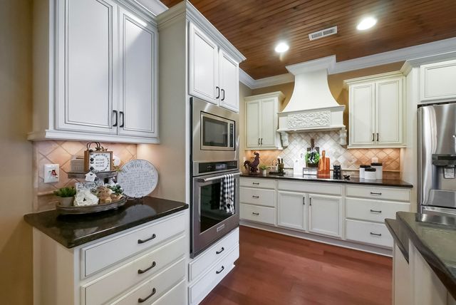 8127 Propeller Drive, Ooltewah, TN 37363