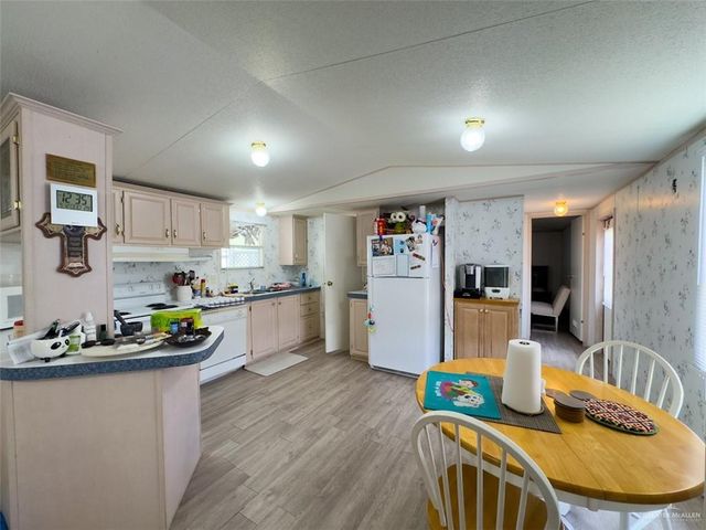 717 E Tropical Circle E Drive, Mission, TX 78572