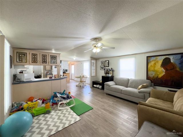 717 E Tropical Circle E Drive, Mission, TX 78572