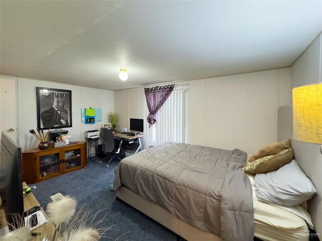 717 E Tropical Circle E Drive, Mission, TX 78572