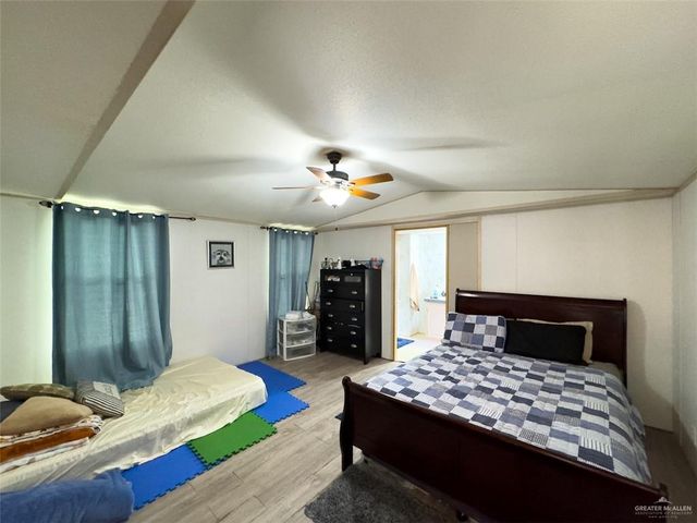 717 E Tropical Circle E Drive, Mission, TX 78572