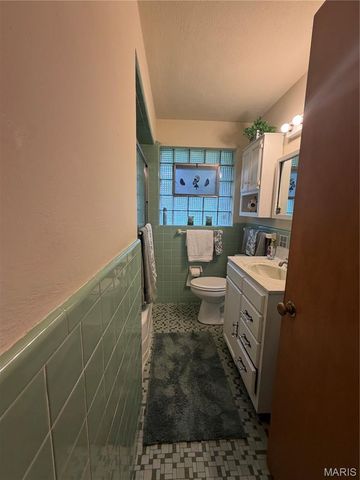 9908 Norbridge Lane, St Louis, MO 63137