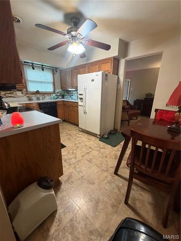 9908 Norbridge Lane, St Louis, MO 63137