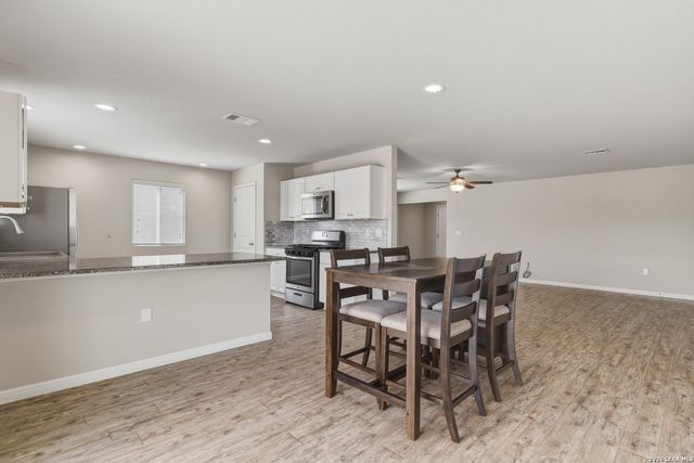 10530 Legacy Cove, San Antonio, TX 78240