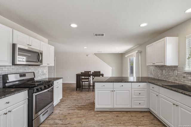 10530 Legacy Cove, San Antonio, TX 78240