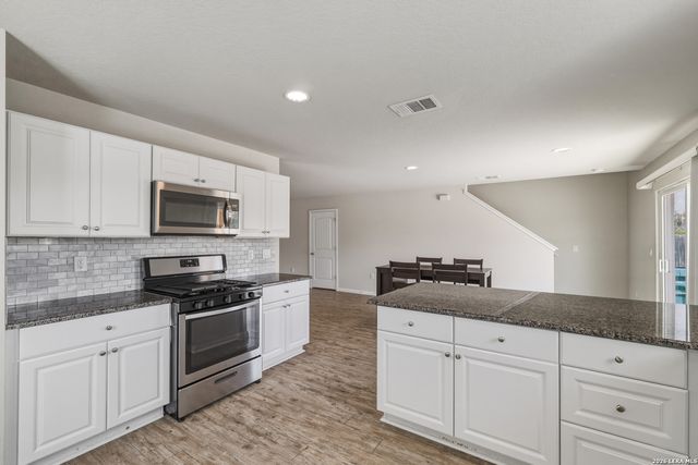 10530 Legacy Cove, San Antonio, TX 78240