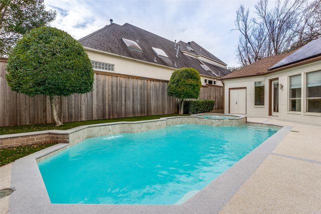 42 Masland Circle, Dallas, TX 75230