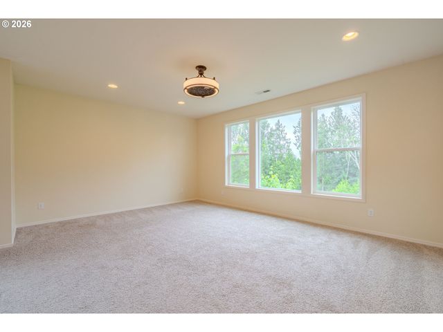 413 STONE Park, Kalama, WA 98625