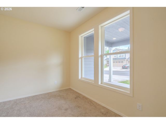413 STONE Park, Kalama, WA 98625