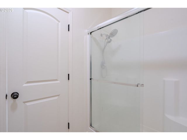 413 STONE Park, Kalama, WA 98625