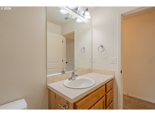 413 STONE Park, Kalama, WA 98625