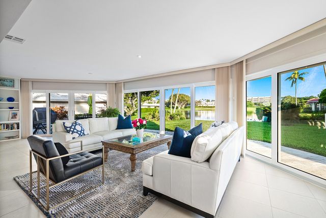 146 Driftwood Circle, Atlantis, FL 33462