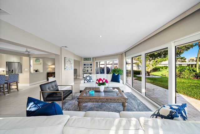 146 Driftwood Circle, Atlantis, FL 33462