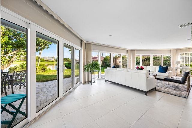 146 Driftwood Circle, Atlantis, FL 33462